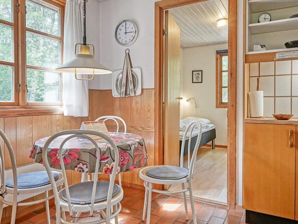Three-Bedroom Holiday Home In Ronne 4 Exterior photo